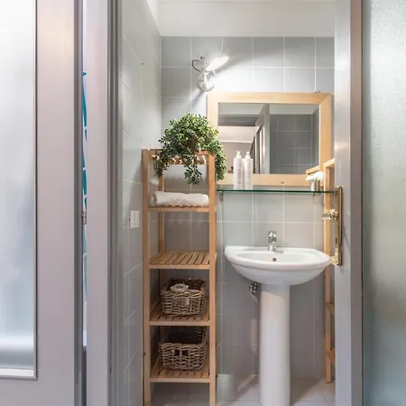 Massena Attic & Studio By Wonderful Italy 아파트